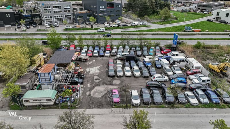 Industrial land in a highly frequented location with excellent visibility (7)