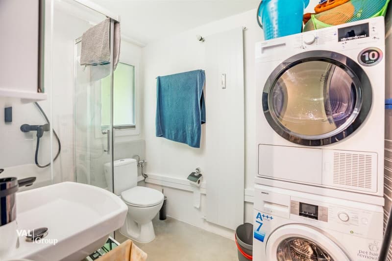 Living, Renting, Profiting - Two Studios with Versatile Options (14)
