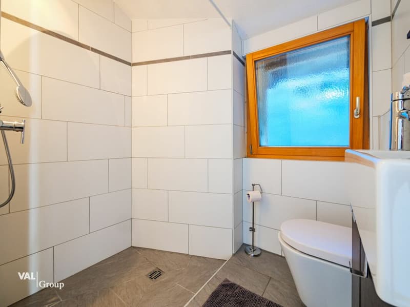 Opportunité unique: Maison avec deux appartements indépendants (5.5 et 2.5 pièces) (11)