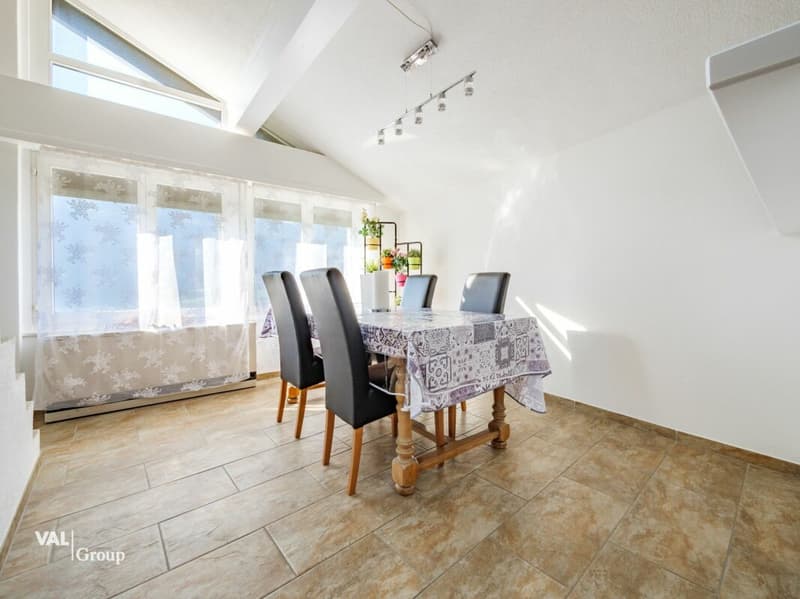 Opportunité unique: Maison avec deux appartements indépendants (5.5 et 2.5 pièces) (5)