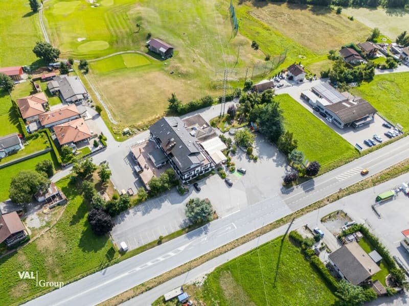 Superior Hotel including development project on a total of 6,000 m2 plot (25)