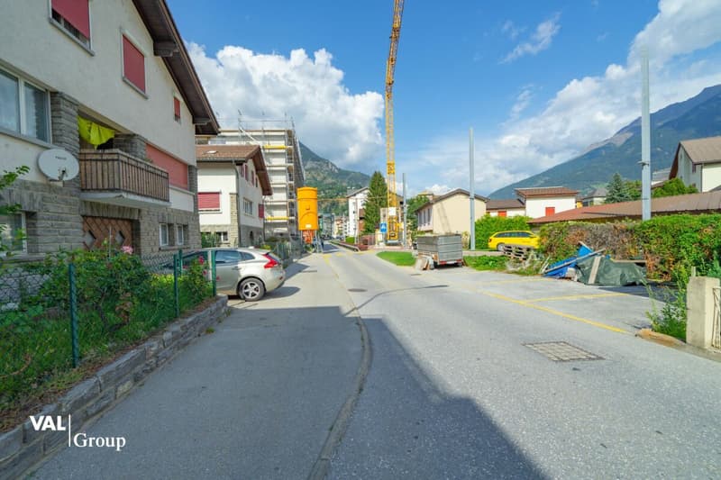 Dépôt/entrepôt attractif dans un emplacement central (11)