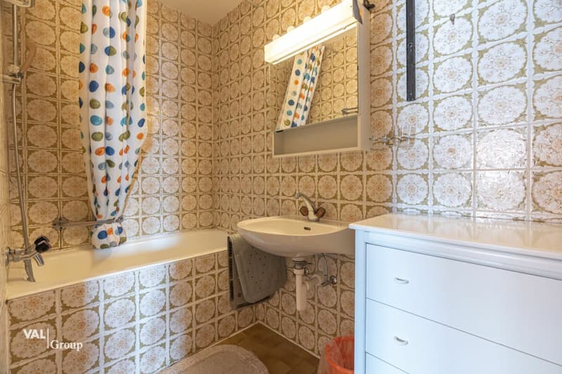 Immeuble d'appartements avec 4 unités résidentielles spacieuses (10)