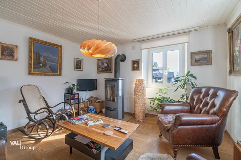 Apartment building with 2 units and top returns (3)