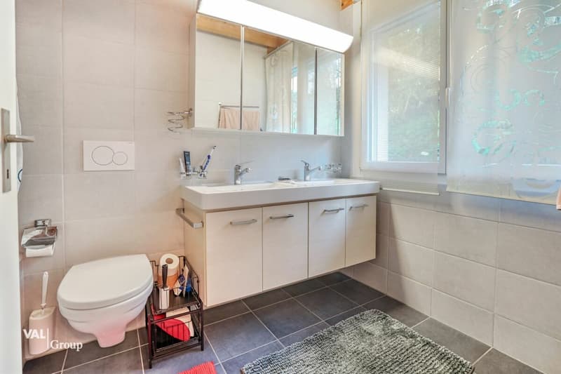 Semi-Detached House with Added Value: Living, Living & Renting under one Roof (8)