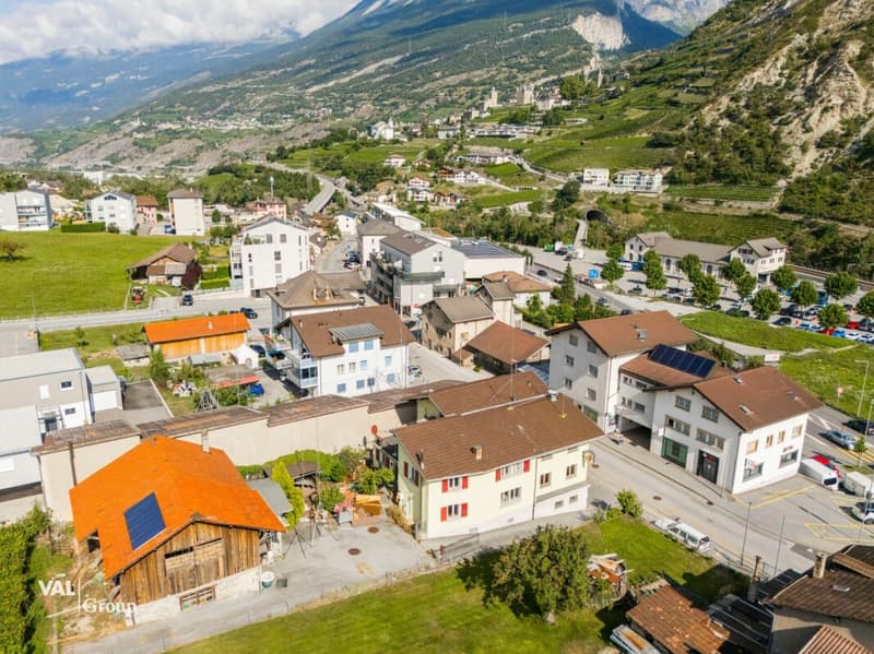 Vivere a Susten: situato al centro, progettato in modo moderno e costruito in modo sostenibile - solo pochi disponibili (12)