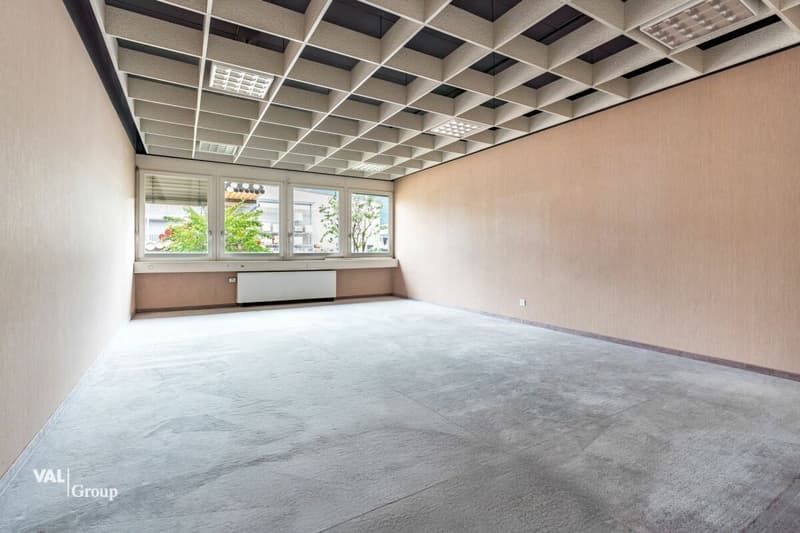 Espace administratif moderne et lumineux (4)