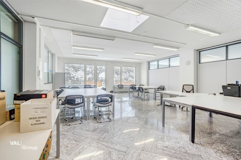 Espace de bureau moderne à Eyholz - facilement accessible et idéalement situé (8)