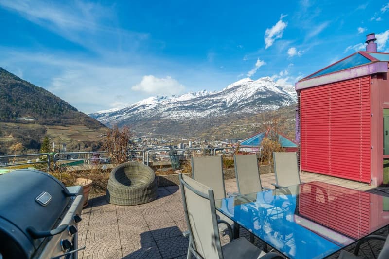 Exklusive 5.5-Zimmer-Terrassenwohnung mit Lift direkt in die Wohnung - privilegierte Aussichtslage in Visp (17)