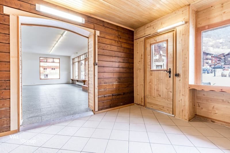 Local commercial à rénover avec potentiel création de logements (4)