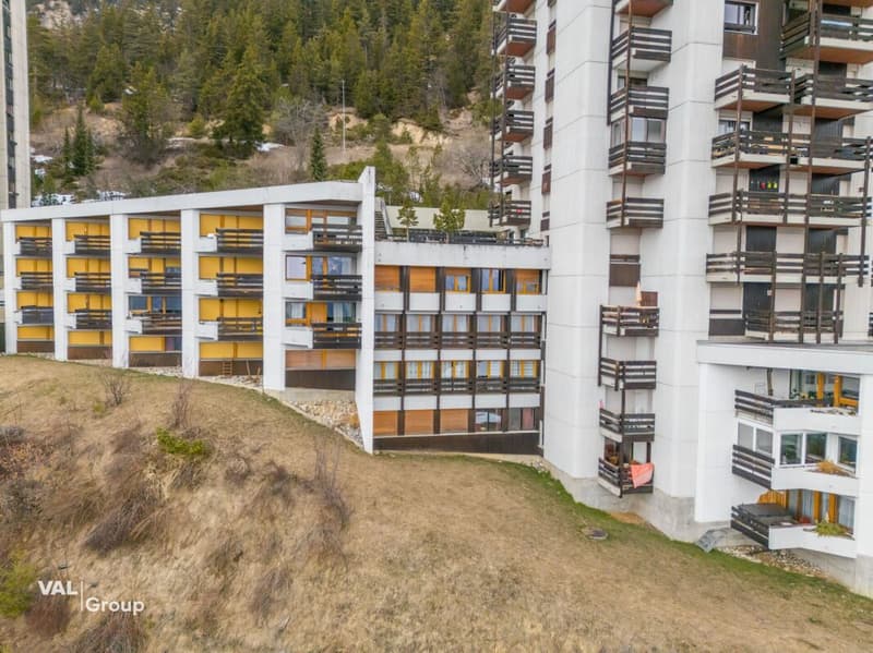 Appartement moderne avec ambiance alpine (13)