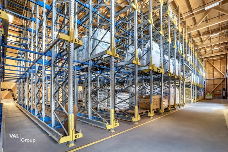 Bâtiment industriel unique - Construction en bois haut de gamme, utilisation polyvalente (13)