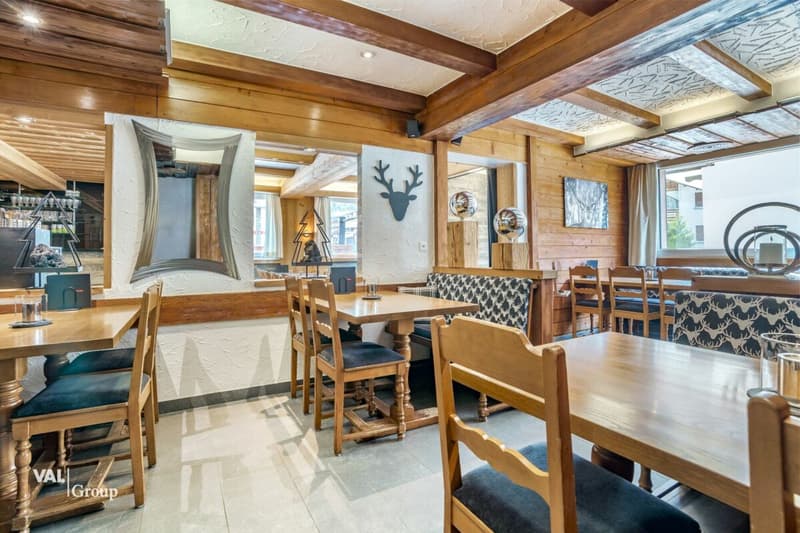 Opportunité d'investissement au coeur de la vallée de Saas - Hôtel ou résidences secondaires autorisées à Saas-Grund (4)