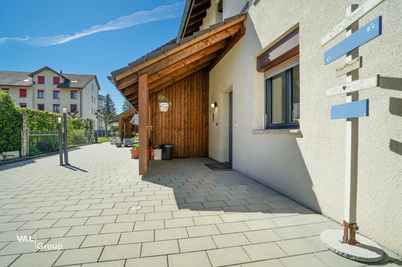 Exklusives 6.5-Zimmer-Reihen Einfamilienhaus in Amriswil (5)