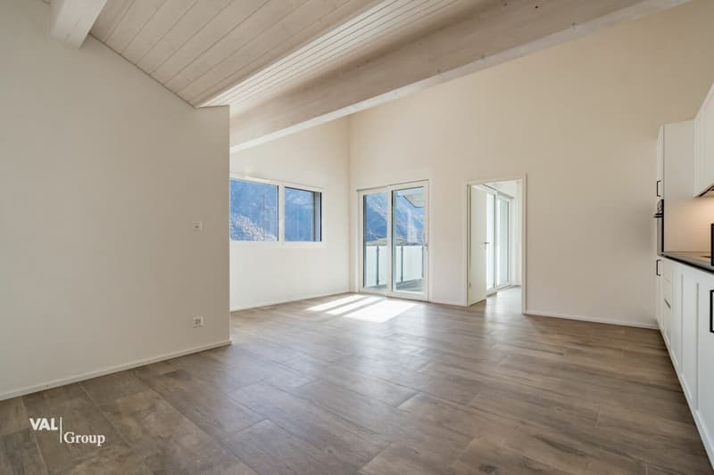 Magnifique attique 4.5 pièces lumineux avec balcon (2)