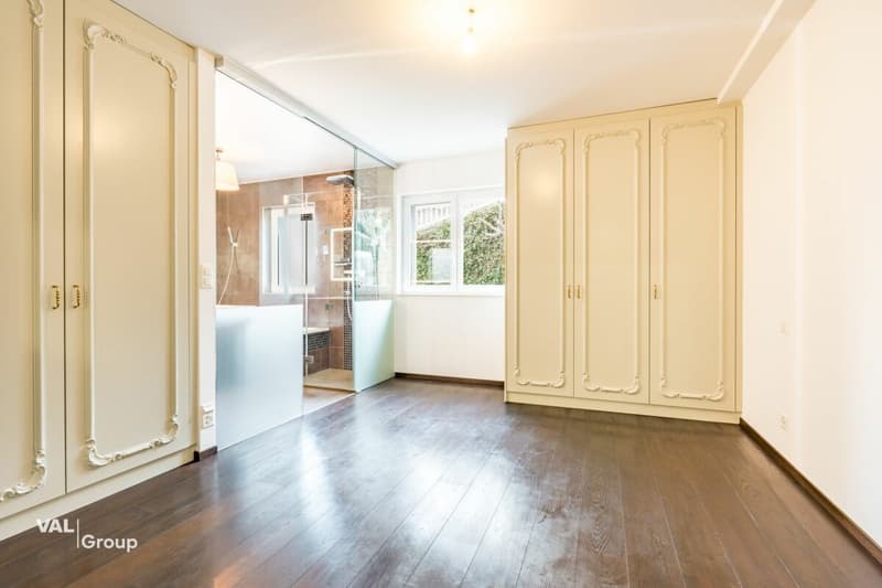 Spacieux appartement, dans maison de deux habitations (6)