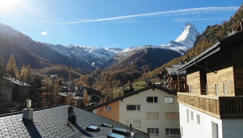 Zwischen Himmel und Berg - Wohnen auf zwei Etagen in Zermatt (7)