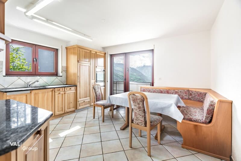 Exklusive 4.5-Zimmer-Mietwohnung in Eggerberg - mit atemberaubendem Panoramablick (5)