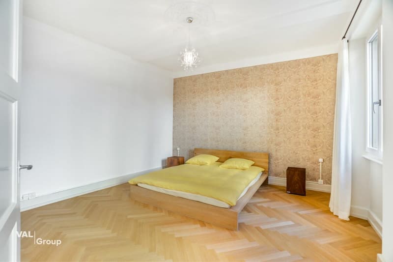 Wohnen mit Charakter - hochwertig umgebaute Wohnung im Herzen von Visp (5)