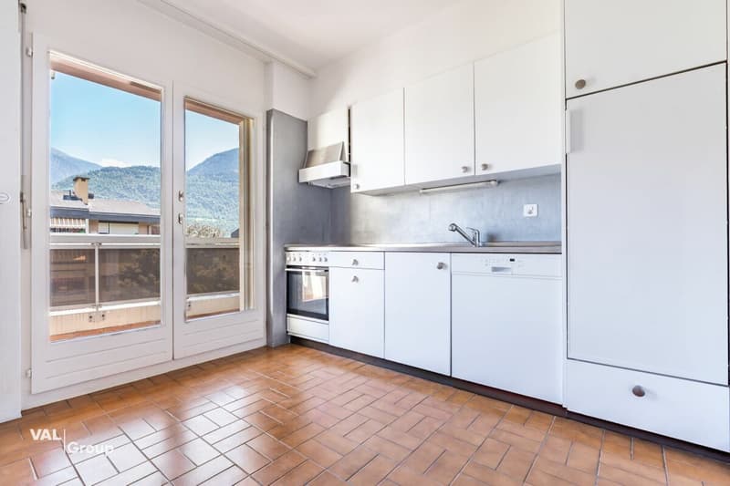 Bel appartement à moderniser (4)