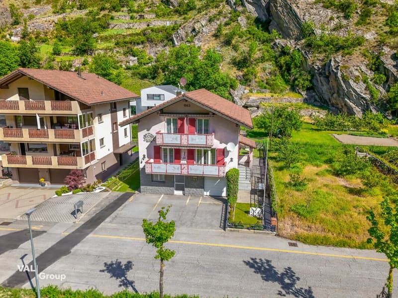 Interessantes Haus mit vielen Zimmern und flexibler Nutzung (23)