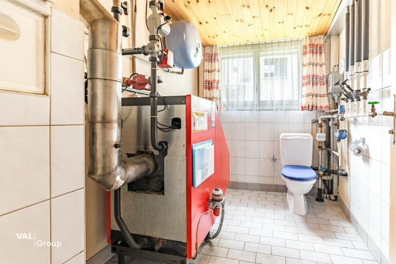 Interessantes Haus mit vielen Zimmern und flexibler Nutzung (20)