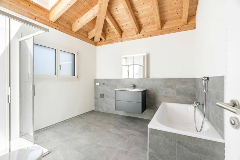 Holz, Herz und Hightech - modernes Wohnen im Oberwallis auf höchstem Niveau (13)