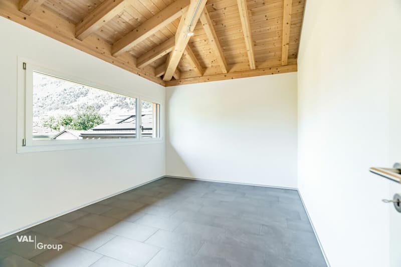 Holz, Herz und Hightech - modernes Wohnen im Oberwallis auf höchstem Niveau (11)
