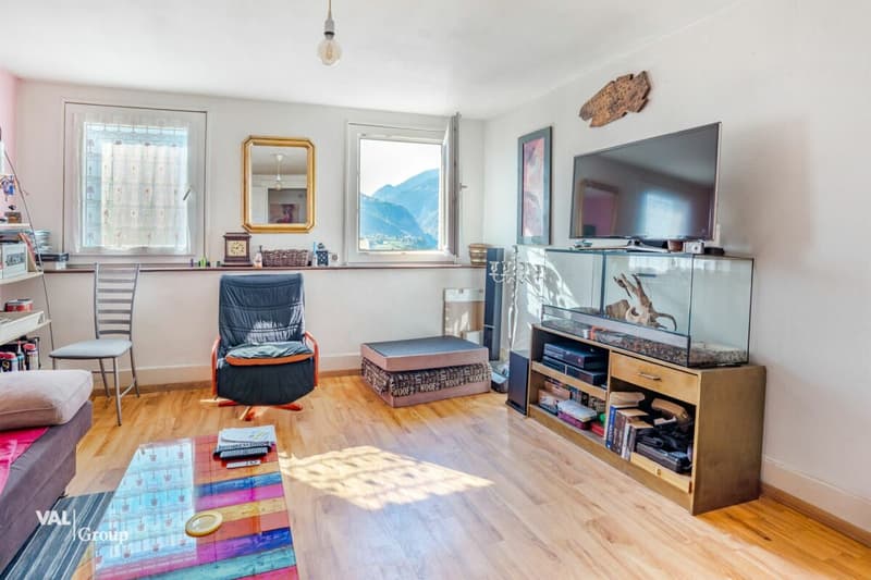 Appartement 3,5 pces dans les combles, à rénover (1)