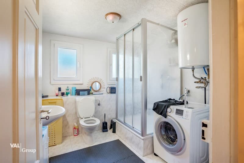 Appartement 3,5 pces dans les combles, à rénover (4)