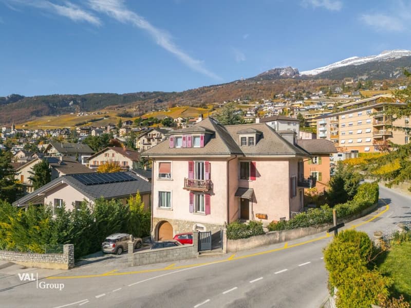 Appartement 4,5 pces, avec atelier dépôt de 64 m2, à rénover (10)