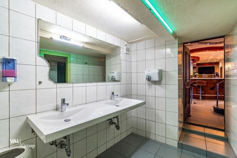 Ein unvergleichliches Gastronomieerlebnis an zentralster Lage (19)