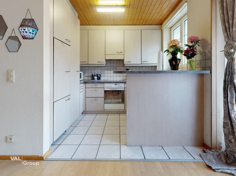 Bestehendes Mehrfamilienhaus mit Potenzial - zentral in Visp (6)