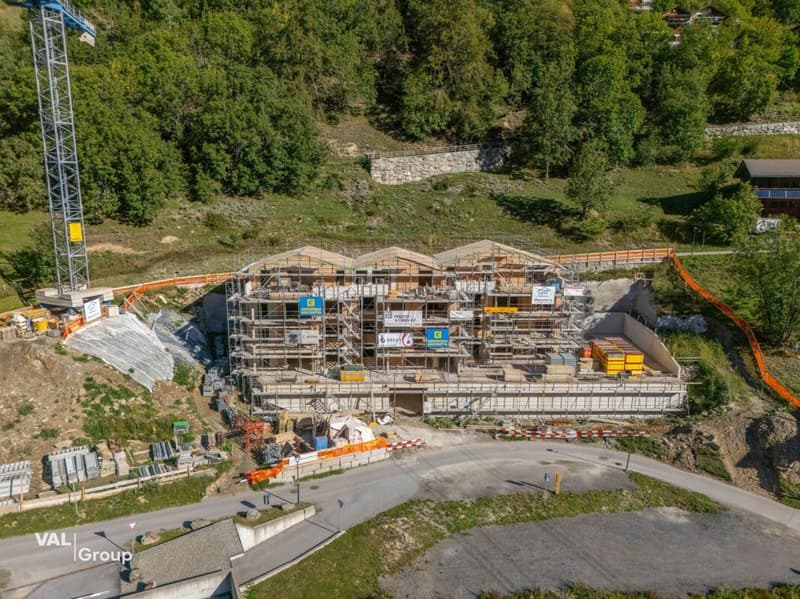 Exklusive Attikwohnung - Wohnen mit alpinem Charme im Tschäggättuhuis (2)