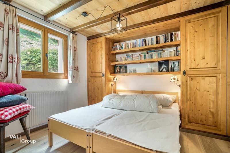 Vue, confort et bien-être! Superbe chalet meublé à La Tzoumaz (7)