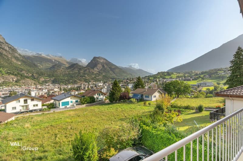 4.5 Zimmer-Dachwohnung mit Ausblick (10)