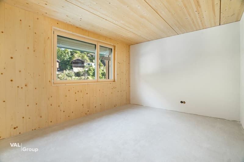 Aussergewöhnliche 5.5-Zimmer Attikawohnung in Steg (7)