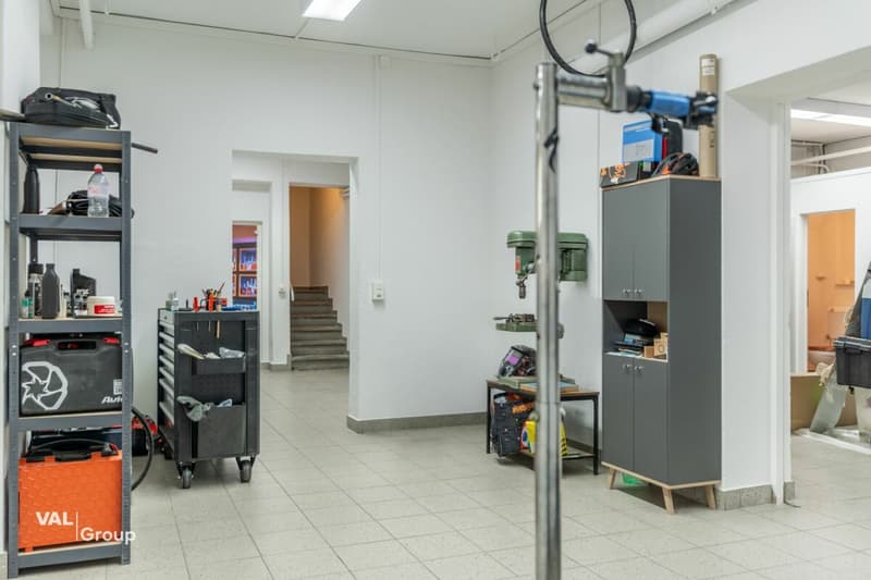 Velseitig nutzbare Räumlichkeiten zentral in Brig (7)