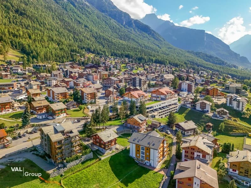 Das letzte Chalet: Neubau mit Zweitwohnsitz in Grächen (24)