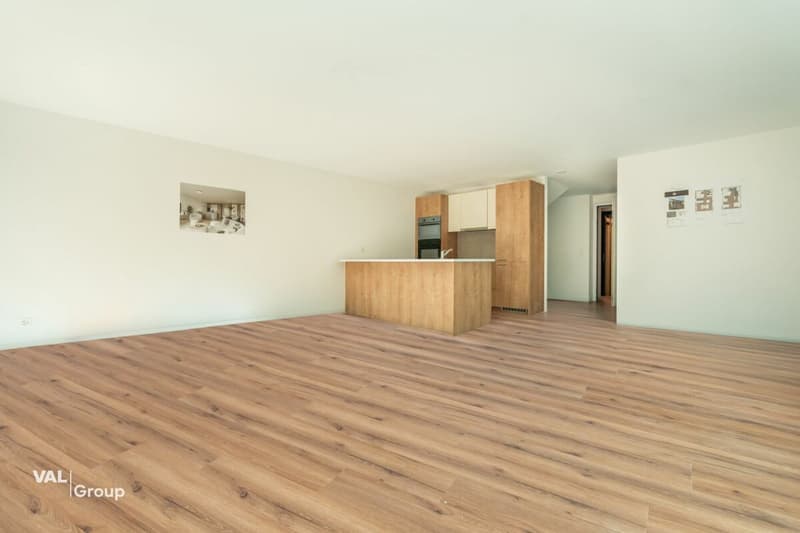 Elégant duplex conjuguant vie privée et professionelle (2)