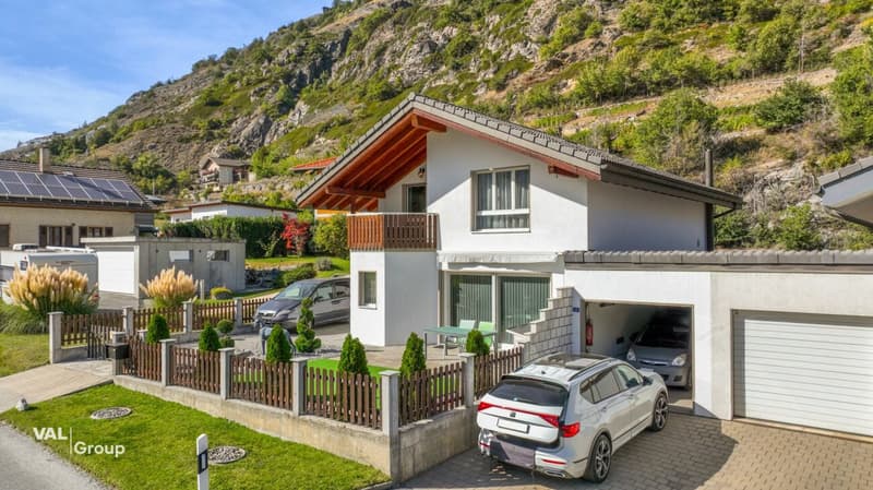 Wohnen mit Platz und Ruhe: Familienhaus in Niedergampel (19)