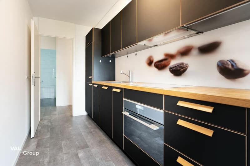 Moderne 2.5-Zimmer-Wohnung in zentraler Lage von Visp (4)