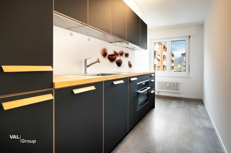 Moderne 2.5-Zimmer-Wohnung in zentraler Lage von Visp (3)