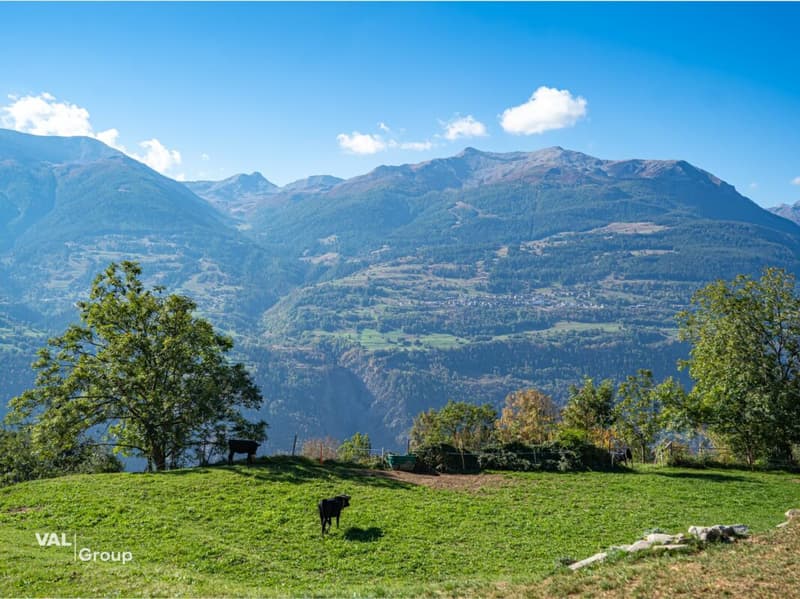 Seltenes Bijou über dem Rhonetal: Off-Grid-Chalet mit Traumaussicht (23)
