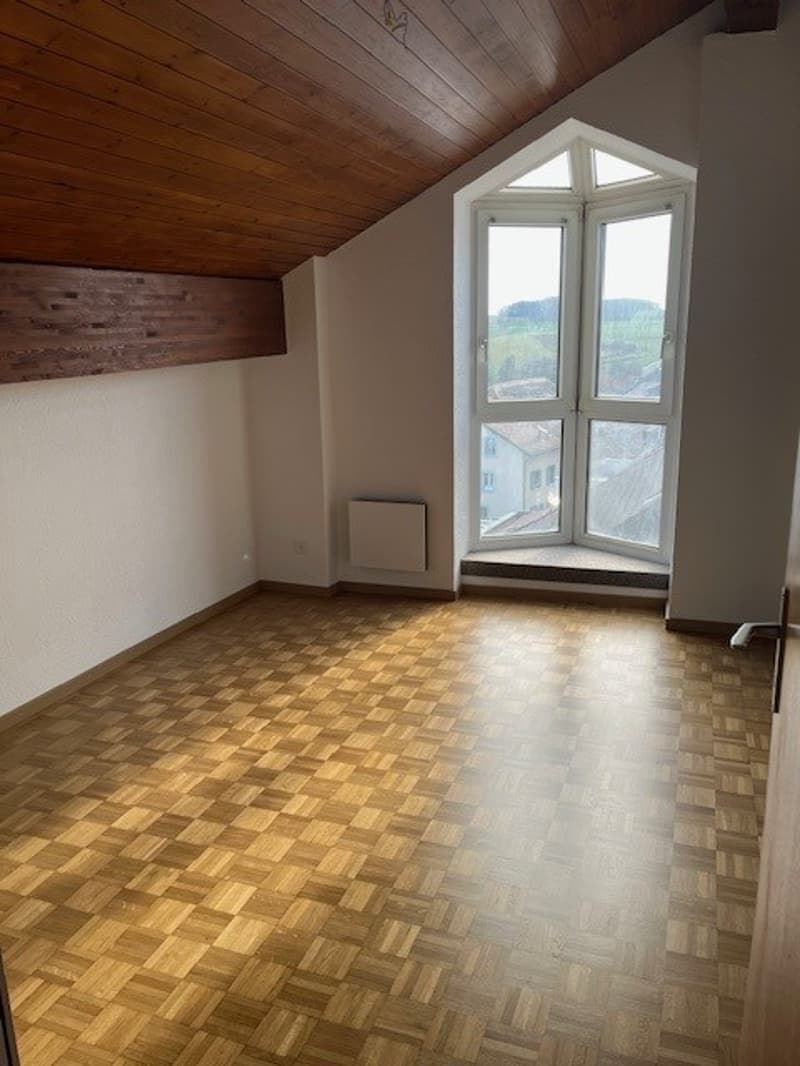 Duplex rénové de 3 pièces au cœur de La Sarraz (4)