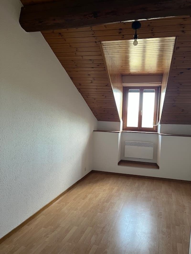Duplex rénové de 3 pièces au cœur de La Sarraz (5)