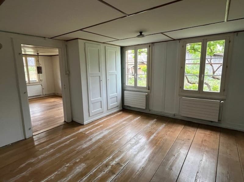 Interessantes Mehrfamilienhaus zu verkaufen (2)