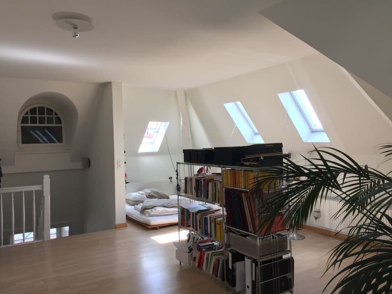 Charmante 1.5-Zimmer-Dachwohnung an der Länggassstrasse in Bern (12)