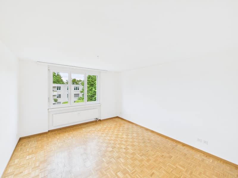 Ruhige 4.5-Zimmer-Wohnung mit Balkon in Arbon (10)