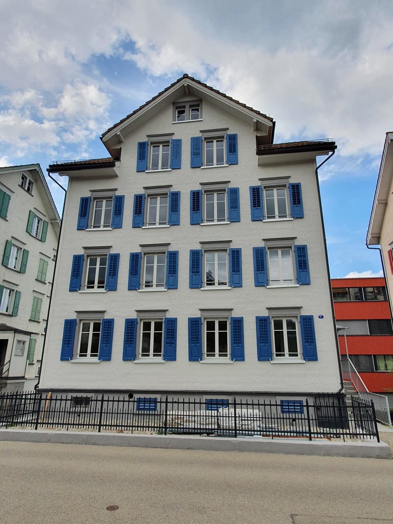 Moderne 1.5-Zimmerwohnung mit viel Tageslicht (4)